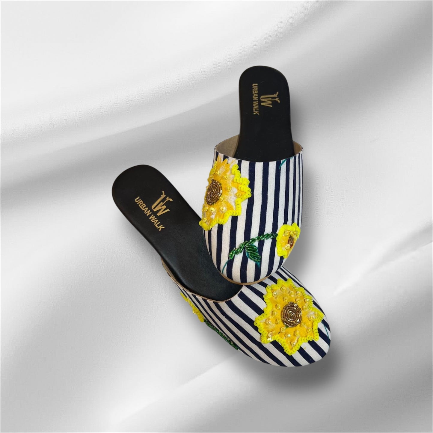 Hand embroidered Half shoes