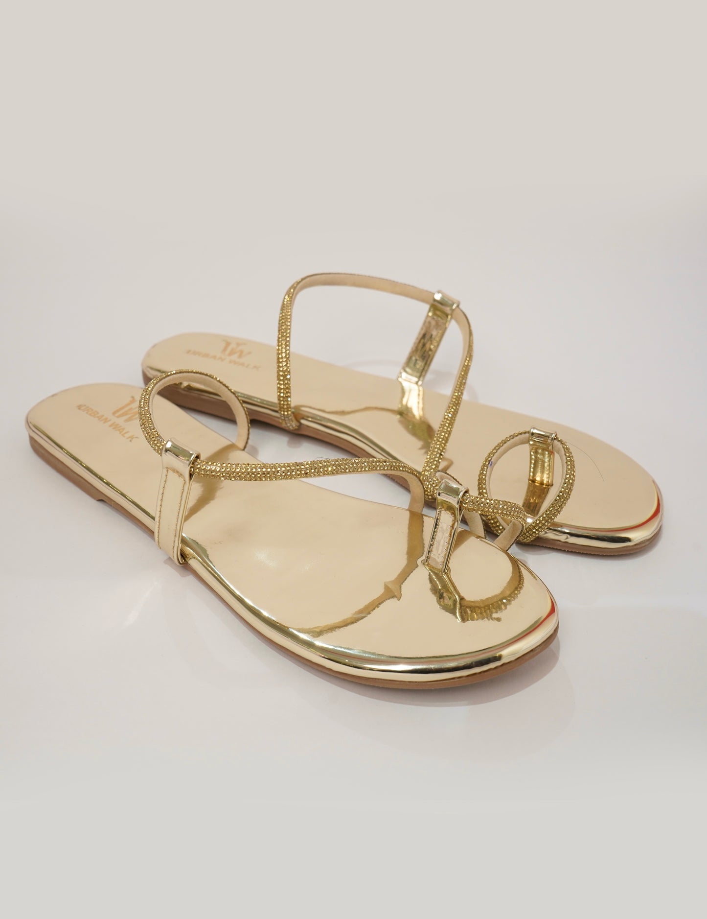 Diamond Chain Gold Flats