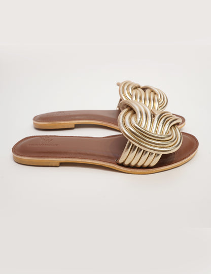 Aurora Twist Flats